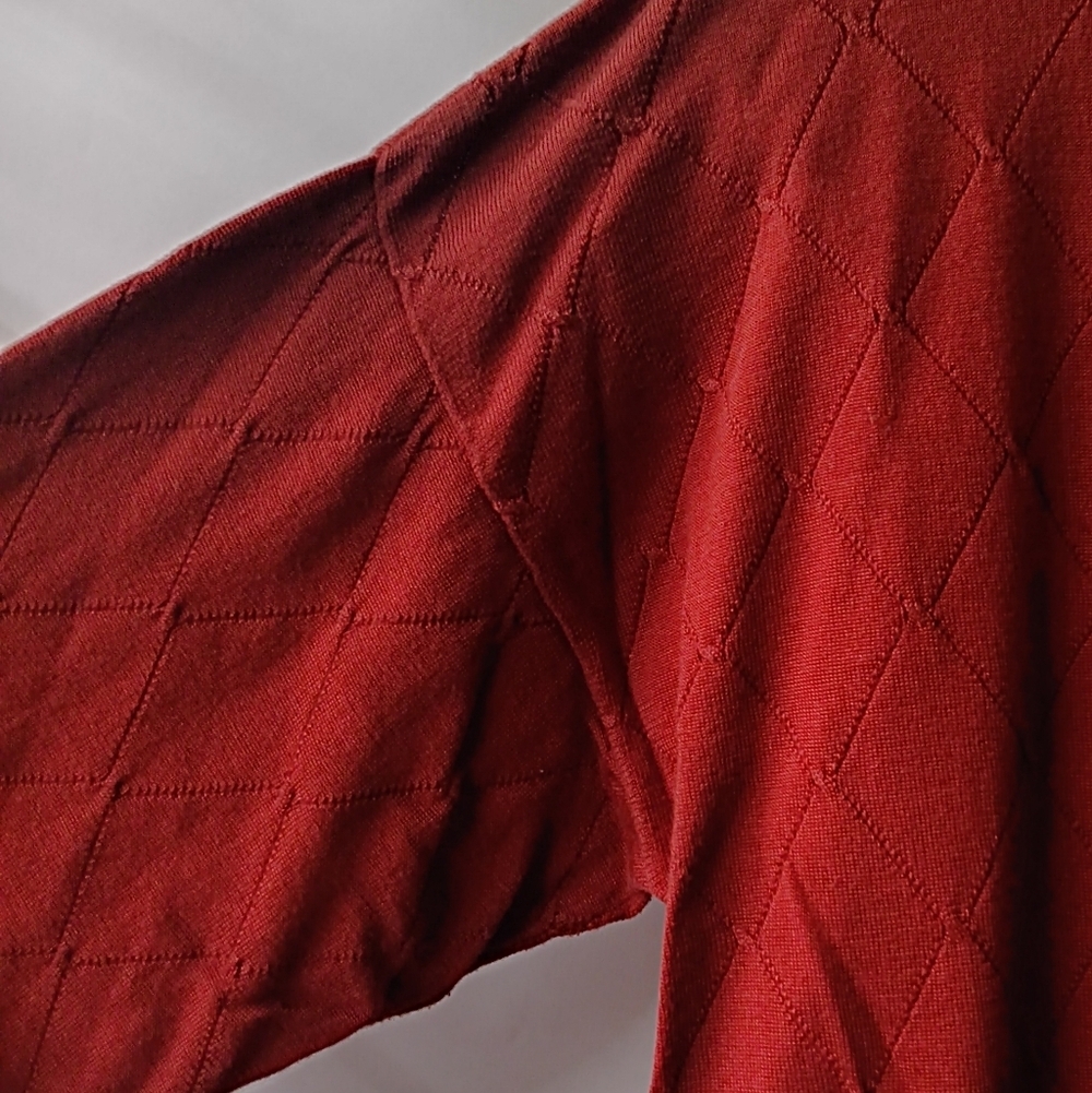 Chic Red Knit Sweater - Picture 5 of 9